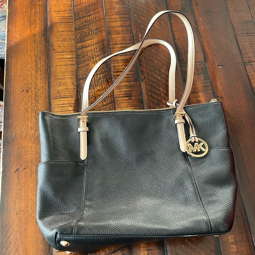 Michael Kors bag
